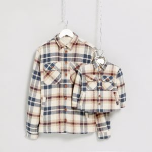 Matching Shackets for Man & Cub